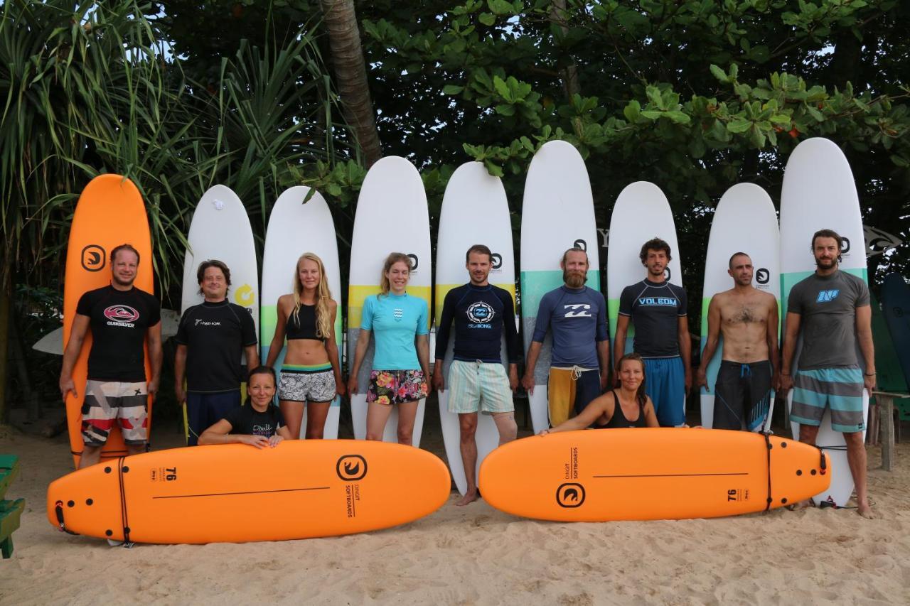 Surf'N Lanka - Surf School Hotel Weligama Exterior photo